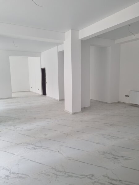 Militari Residence, str. Tineretului 20, 92 mp, vad comercial,